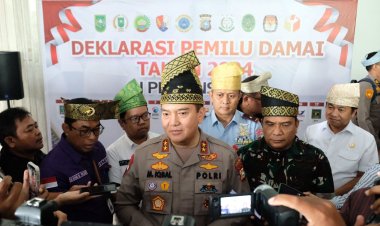 - Delapan Belas Partai Politik (Parpol) Peserta Pemilu 2024 Beserta Ratusan Anggotanya Mengikuti Deklarasi Pemilu Damai
