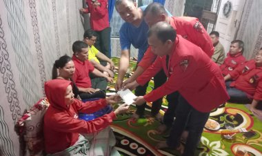Pemuda Batak Bersatu PAC Tualang Melakukan Bakti Sosial Terhadap Wanita Pengidap Kangker