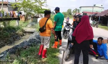 Untuk Atasi Banjir, Kelurahan Bagan Barat Kompak Lakukan Gotong Royong di jalan Utama dan Pelabuhan Baru 