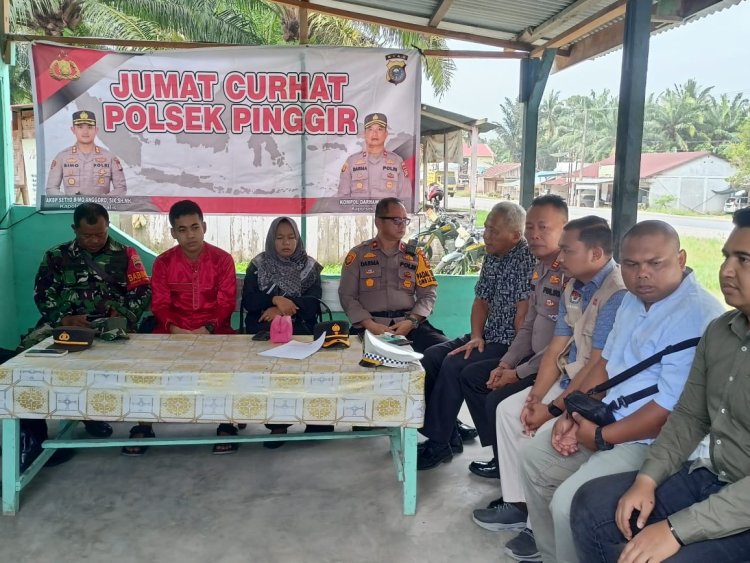Kapolsek Pinggir Berhasil Amankan KPU 2024 dalam Jumat Curhat, Sosialisasi PSU Dilakukan