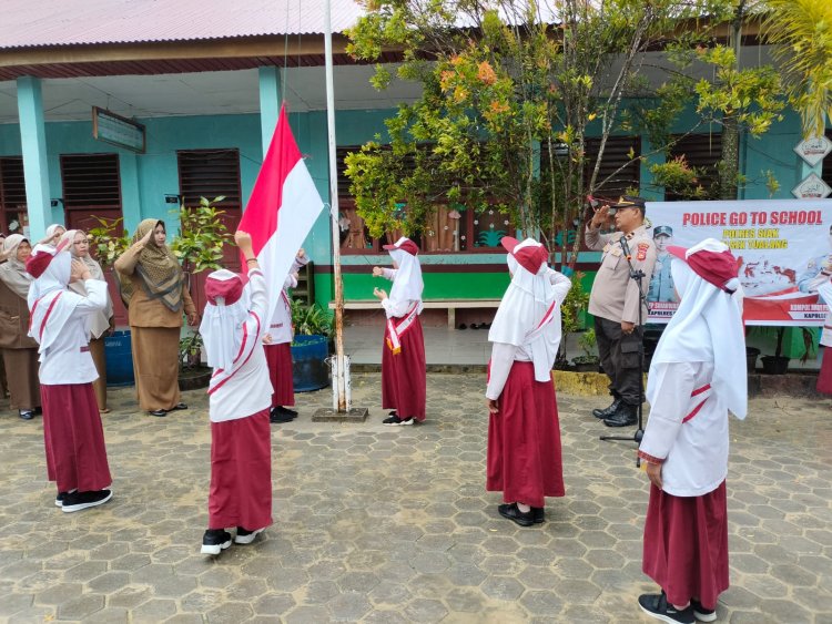 Polsek Tualang Meningkatkan Program Police Go to School untuk Mencegah Bullying