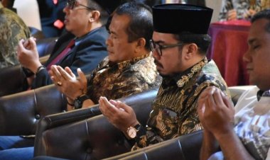 Wakil Ketua DPRD Pekanbaru Hadiri Pelantikan 45 Panwascam Pilkada 2024