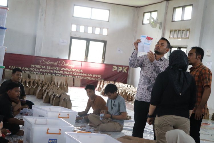 KPU Se-Riau Selesaikan Sortir dan Pelipatan Surat Suara untuk Pilkada 2024