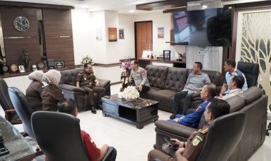 Kapolda Riau Irjen Pol Hery Herjawan Perkuat Sinergi dengan Kejati Riau