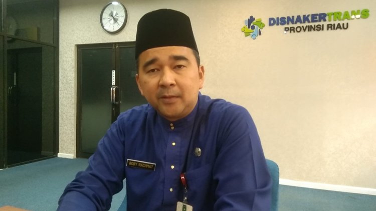 Turunkan Pengawas Dan Mediator,  Disnakertrans Riau Selesaikan Pengaduan THR Pekerja