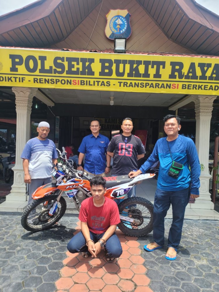 Pelaku Curanmor di Hotel The Palace Pekanbaru Dibekuk Polsek Bukit Raya