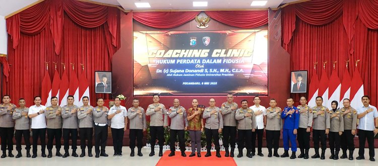 Hadirkan Ahli Nasional, Polda Riau Gelar Coaching Clinic Hukum Perdata dalam Fidusia