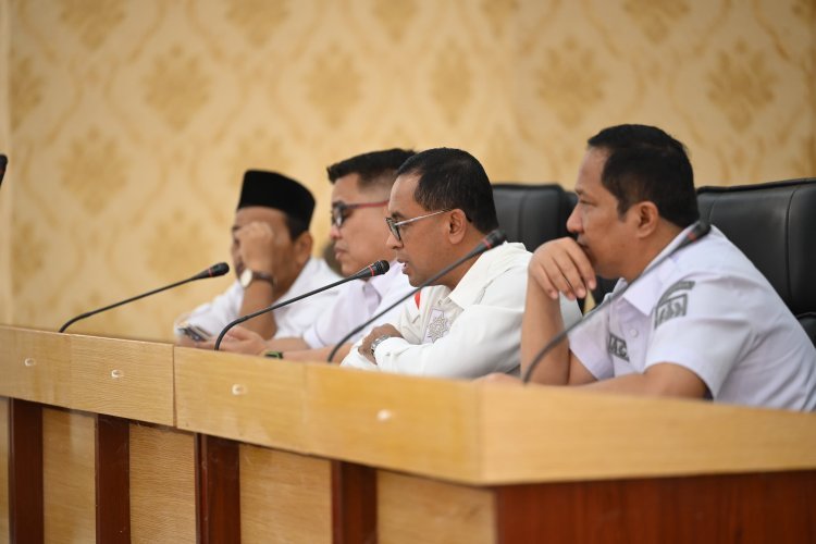 Pemkab Rohil Bayar Gaji Honorer Tertunda