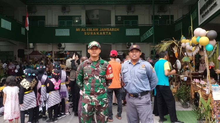 Babinsa Serengan Amankan P5 dan Expo MI Al Islam