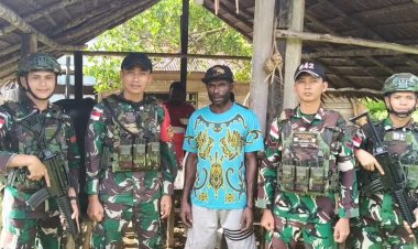 Satgas Yonif 642/Kps Ajak Warga Kiruru Makan Bersama di Kaimana