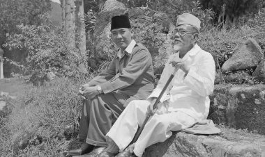 Haji Agus Salim, Pahlawan Nasional Pertama Dimakamkan di TMP Kalibata