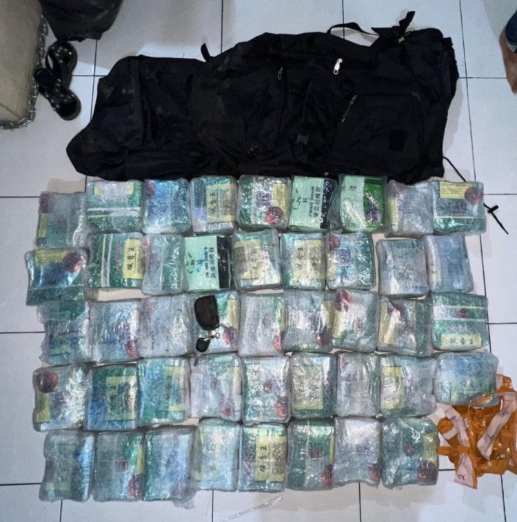 Penyelundupan 44 Kg Sabu Digagalkan Polda Riau, Dua Kurir Jaringan Internasional Diamankan