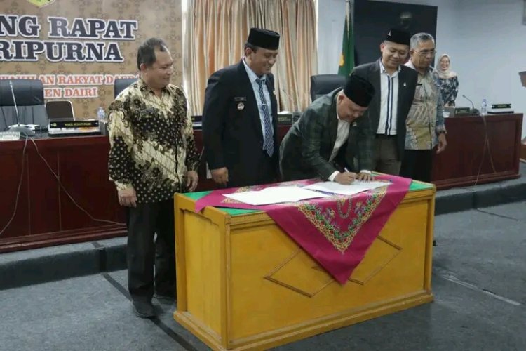 DPRD Dairi Bersama Pemkab Dairi, Menyetujui Ranperda RTRW Kabupaten Dairi Tahun 2026–2046