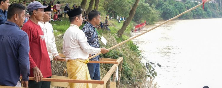 Pacu Jalur Rayon III Benai Resmi Dimulai, Plt Bupati Kuansing Tegaskan Pelestarian Budaya